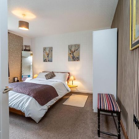 The Restalrig Apartment เอดินบะระ ภายนอก รูปภาพ