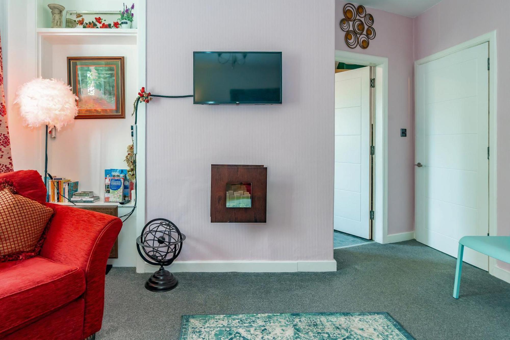 The Restalrig Apartment เอดินบะระ ภายนอก รูปภาพ